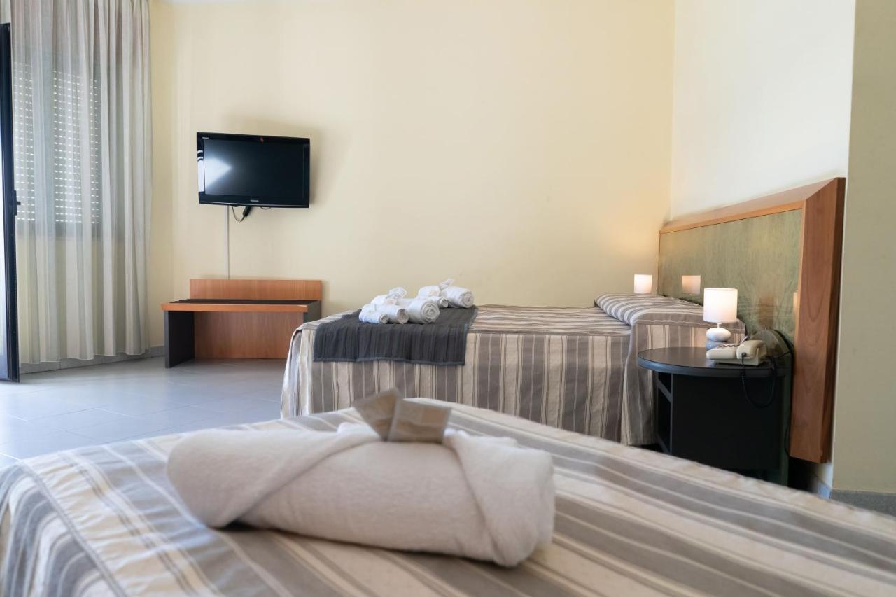 Hotel Melissa Торре-Мелисса Экстерьер фото